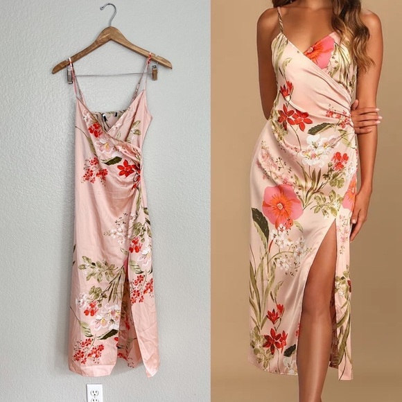 Lulus Dresses & Skirts - NWOT Remarkable Entrance Pink Floral Print Satin Midi Dress